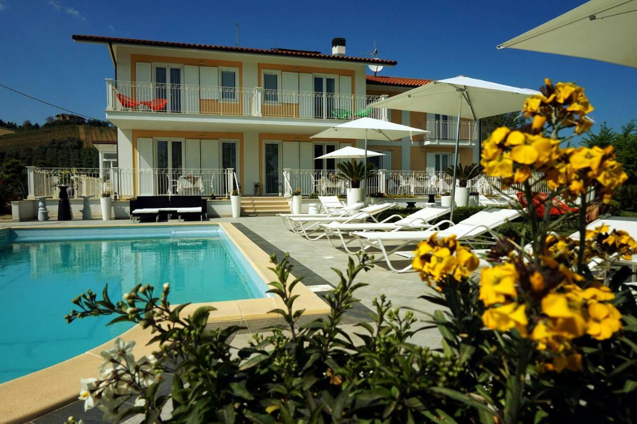 Residenza Delle Grazie Cossignano Exterior foto