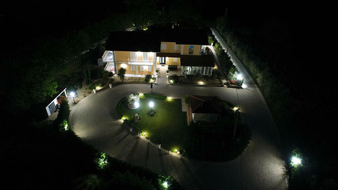 Residenza Delle Grazie Cossignano Exterior foto